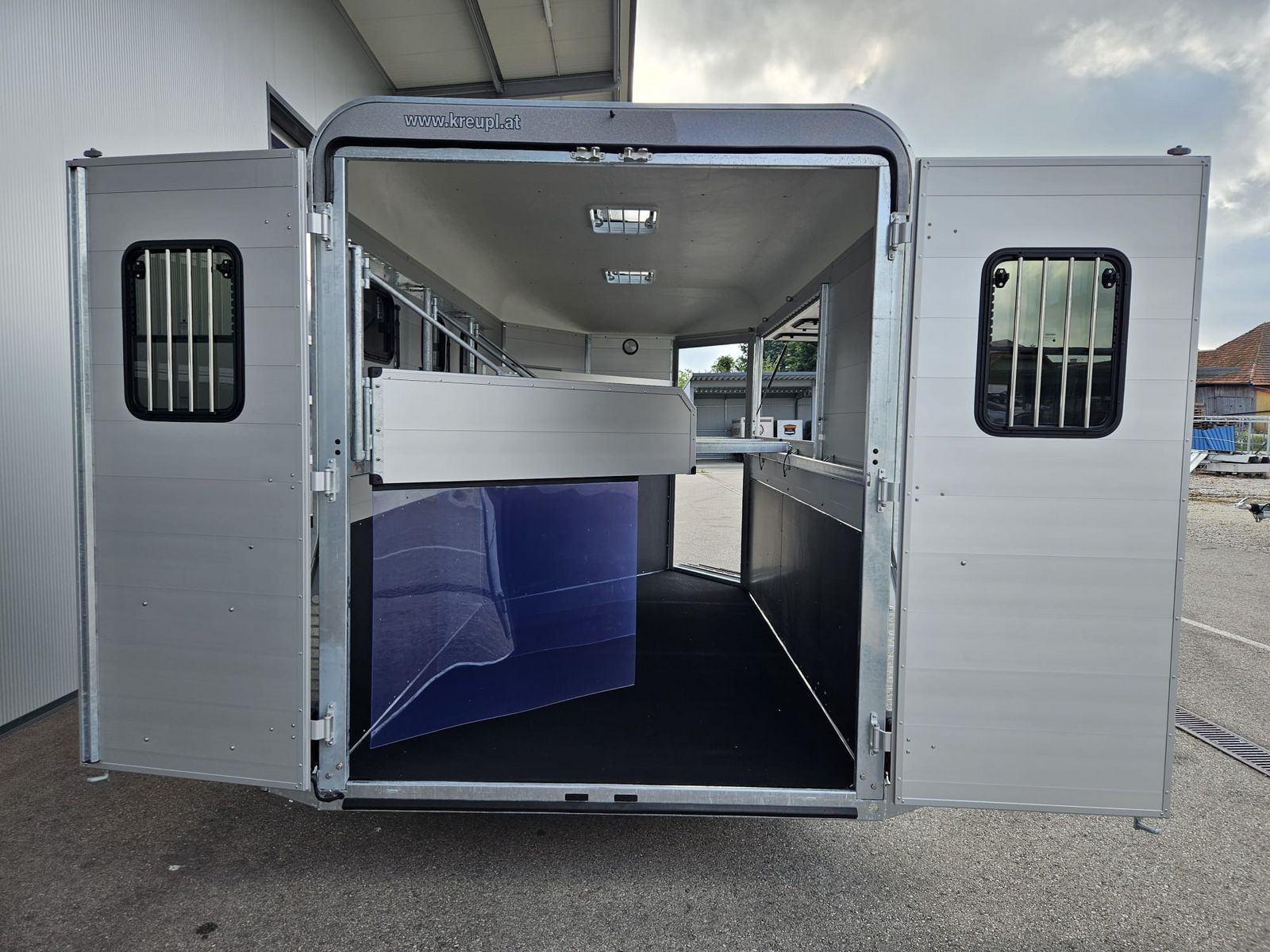 Böckmann Pferdeanhänger Traveller G 3 mit Zubehör AKTION