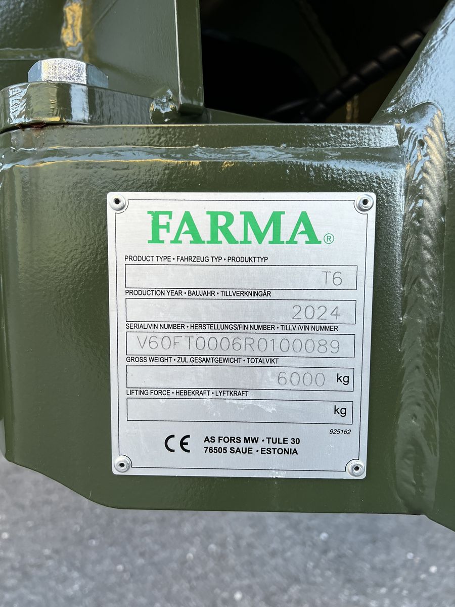 Farma T6 mit C4,6D G2 Forstkran